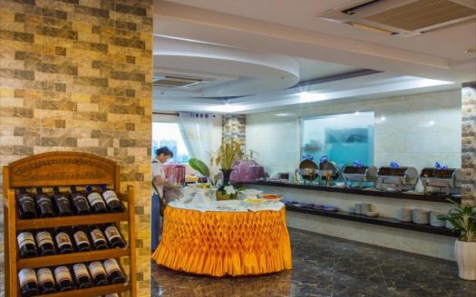 Olympic : 400m fromTuol Sleng Genocide Museum