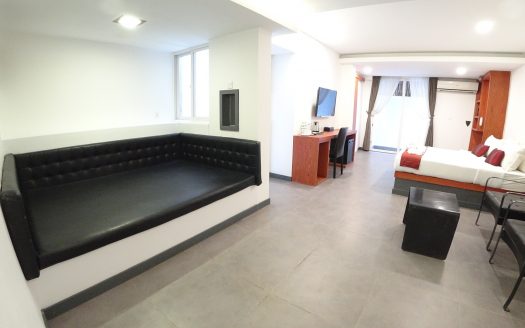 (English) cozy hotel great location in BKK1