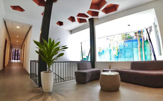 (English) cozy hotel great location in BKK1